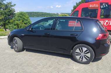 Хэтчбек Volkswagen e-Golf 2016 в Тернополе