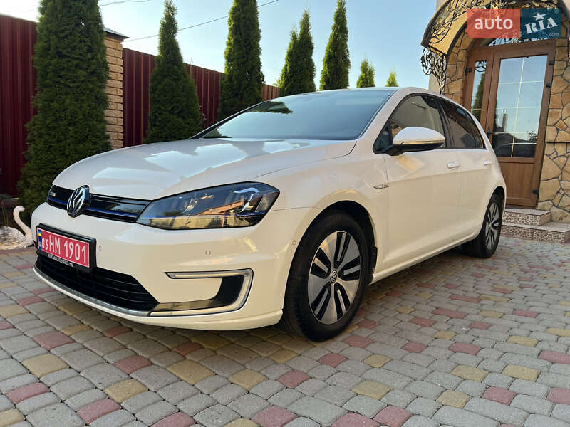 Volkswagen e-Golf 2014