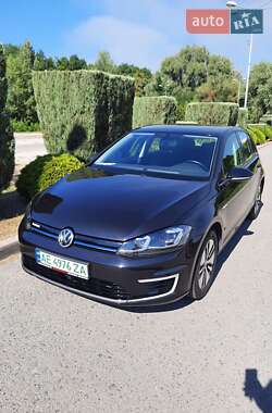 Хэтчбек Volkswagen e-Golf 2019 в Днепре