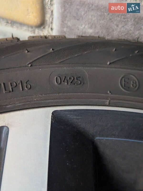 Хетчбек Volkswagen e-Golf 2020 в Дніпрі