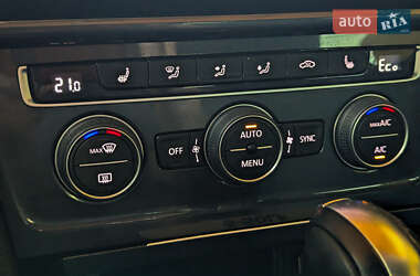 Хэтчбек Volkswagen e-Golf 2020 в Днепре