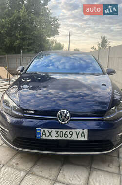 Хетчбек Volkswagen e-Golf 2018 в Чугуєві