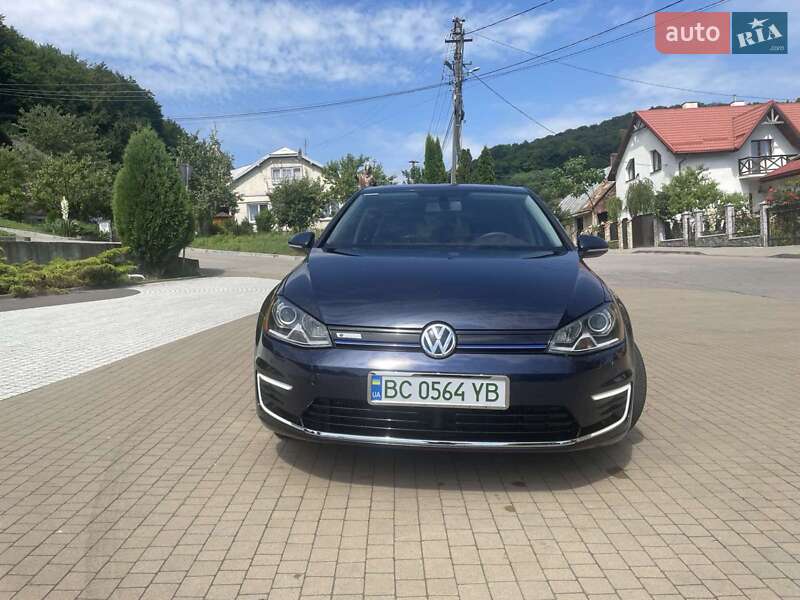 Volkswagen e-Golf 2016