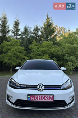 Хэтчбек Volkswagen e-Golf 2017 в Львове