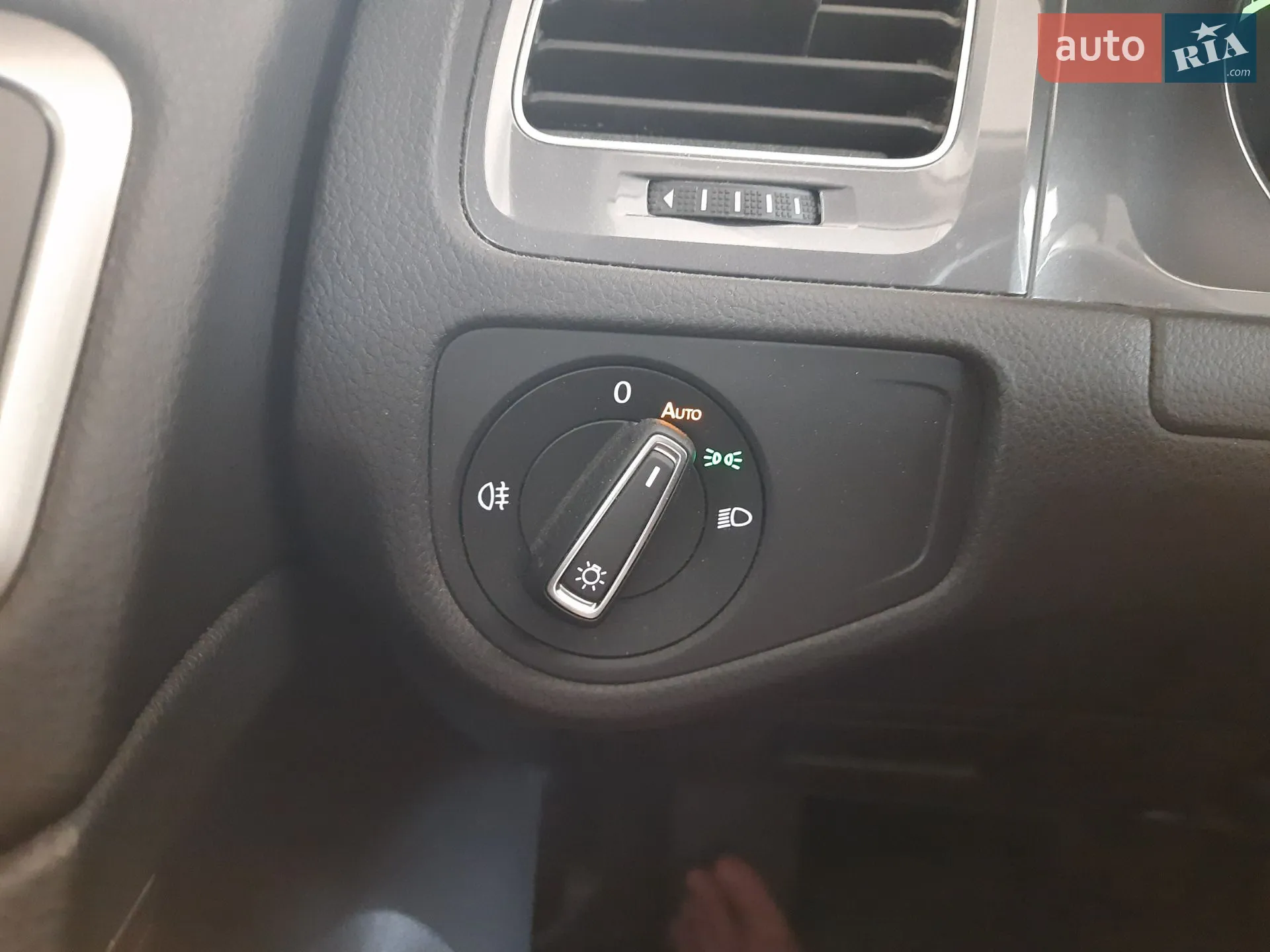 2015 Volkswagen Golf - мініатюра 22
