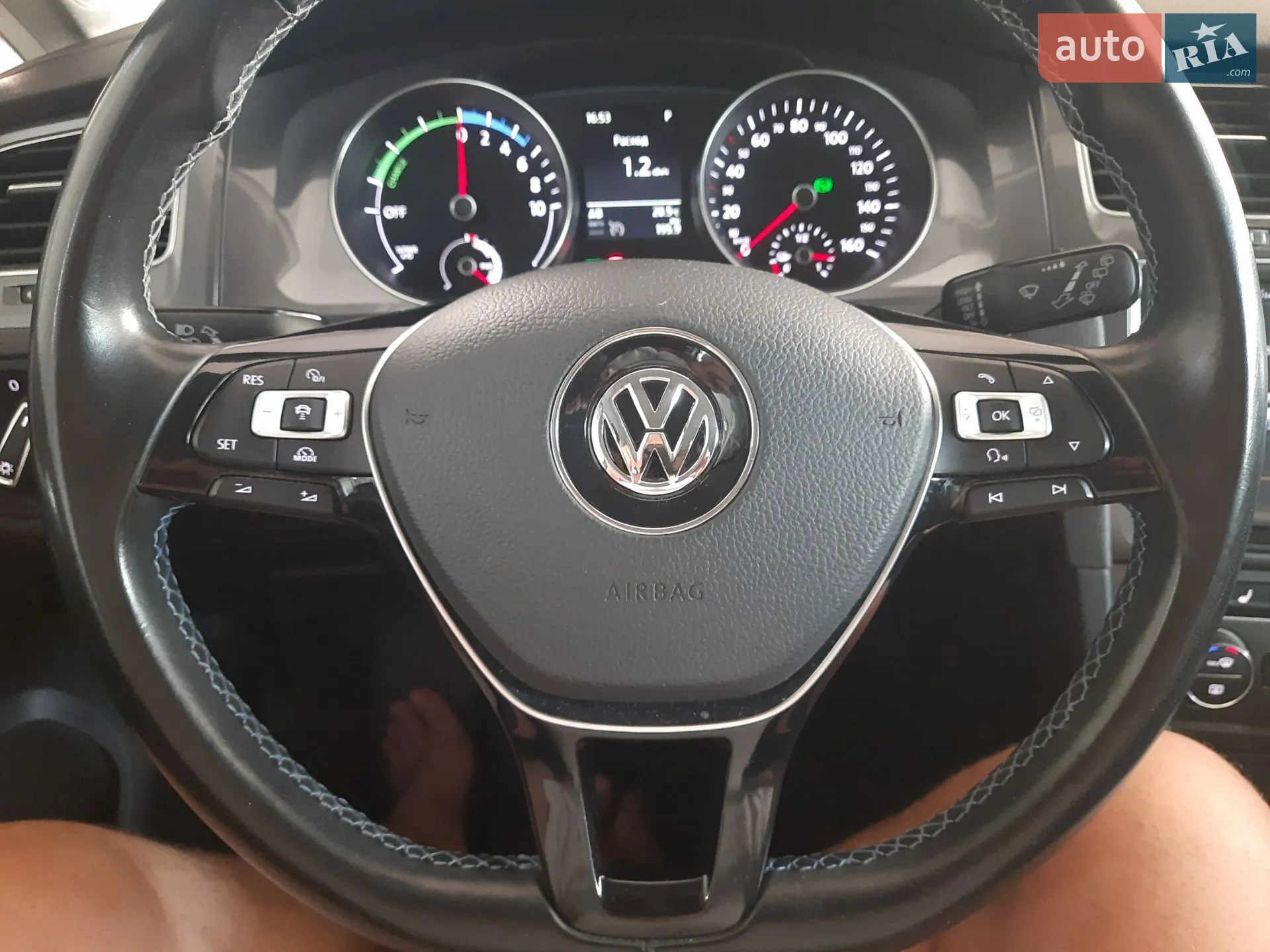 2015 Volkswagen Golf - мініатюра 32