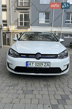Хэтчбек Volkswagen e-Golf 2015 в Ивано-Франковске