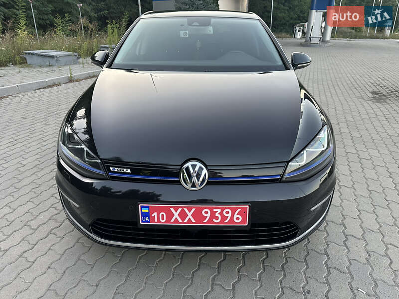 Хэтчбек Volkswagen e-Golf 2015 в Могилев-Подольске фото 21 Хэтчбек Volkswagen e-Golf 2015 в Могилев-Подольске
