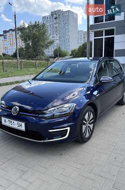 Хэтчбек Volkswagen e-Golf 2020 в Черкассах