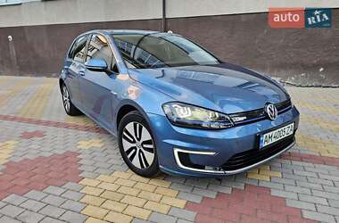 Хетчбек Volkswagen e-Golf 2015 в Звягелі