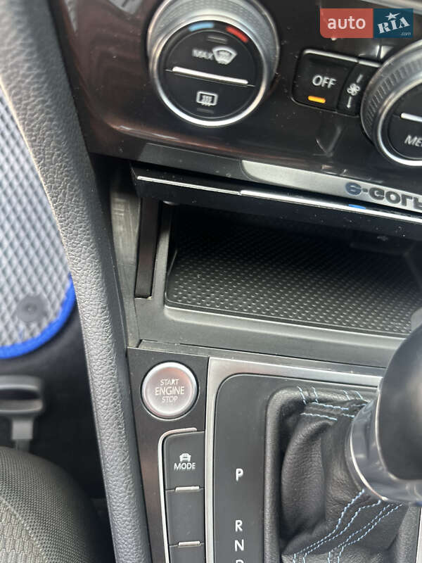 Хетчбек Volkswagen e-Golf 2019 в Харкові