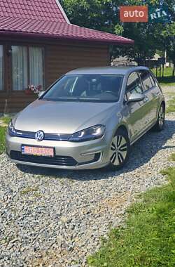 Хетчбек Volkswagen e-Golf 2016 в Яремчі