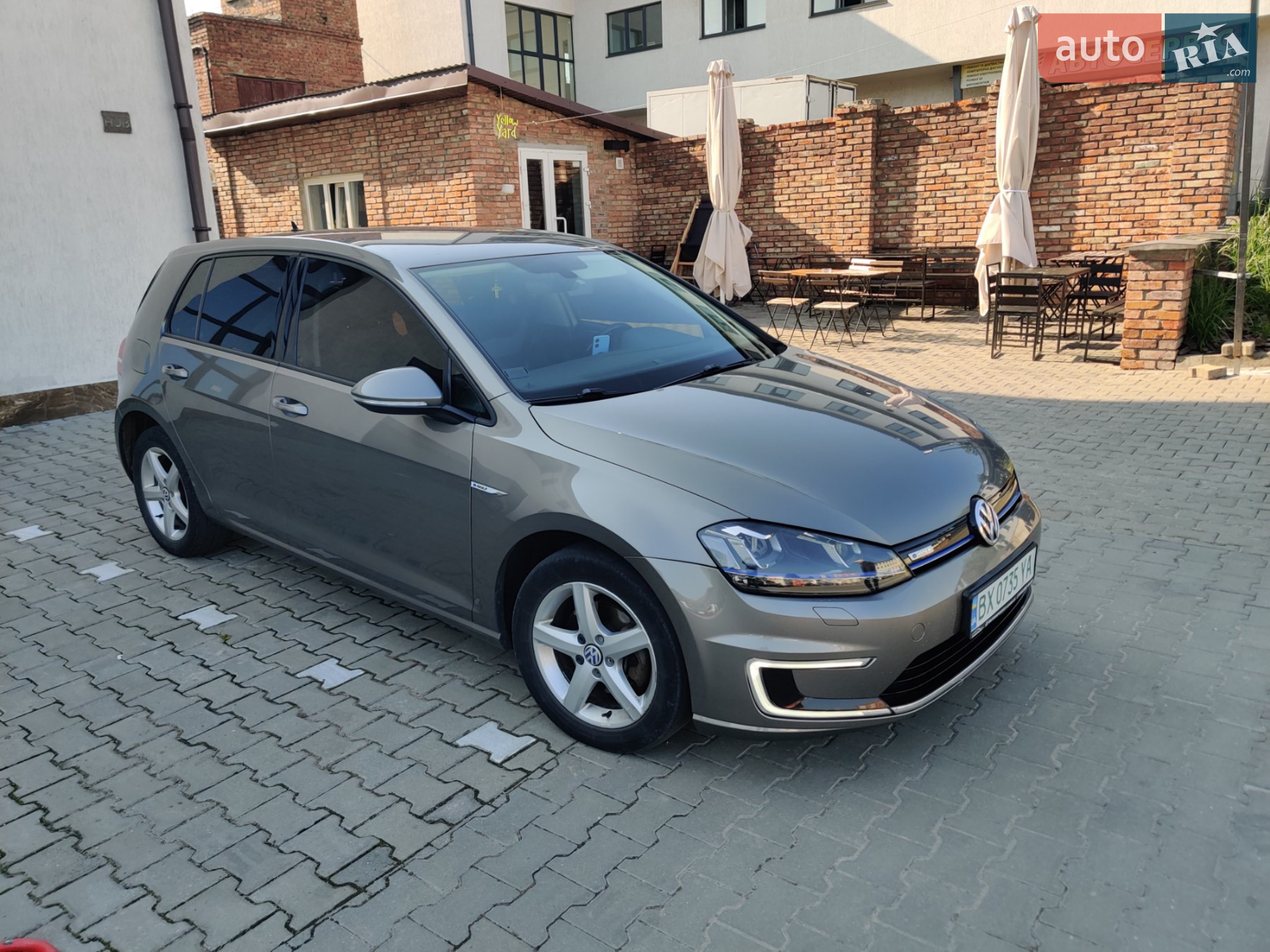 2016 Volkswagen Golf - мініатюра 2