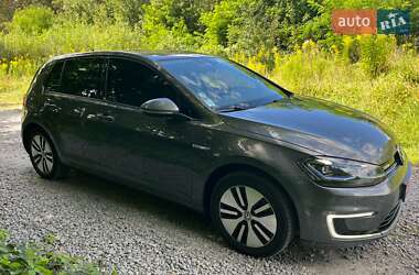 Хэтчбек Volkswagen e-Golf 2019 в Житомире
