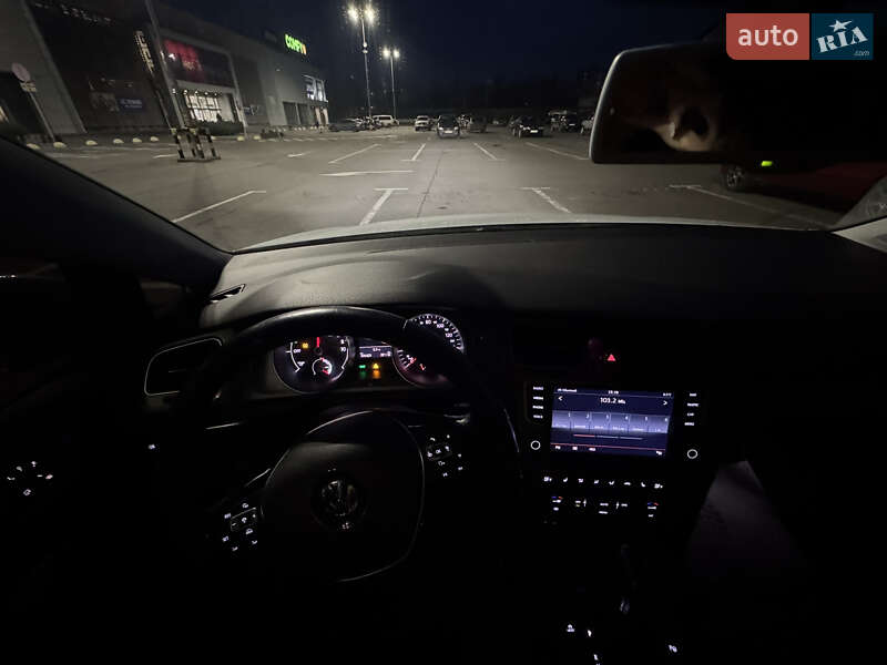 Хетчбек Volkswagen e-Golf 2014 в Кривому Розі