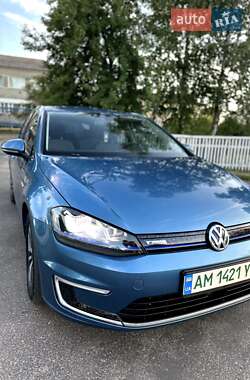 Хэтчбек Volkswagen e-Golf 2014 в Житомире
