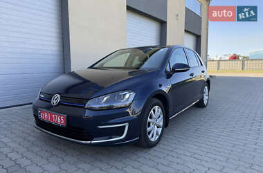 Хэтчбек Volkswagen e-Golf 2014 в Радехове