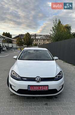 Хэтчбек Volkswagen e-Golf 2015 в Житомире
