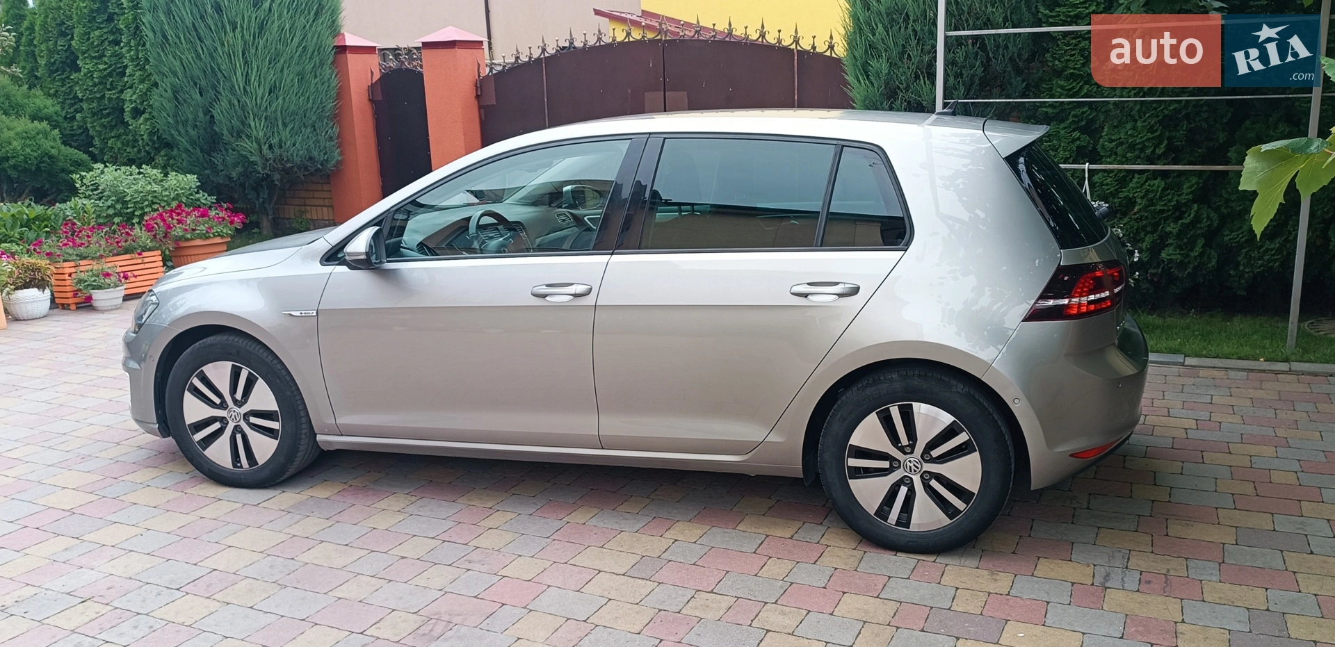 2014 Volkswagen Golf - мініатюра 8