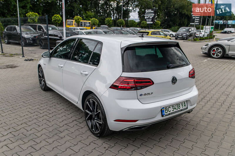 Хэтчбек Volkswagen e-Golf 2018 в Львове фото 10 Хэтчбек Volkswagen e-Golf 2018 в Львове