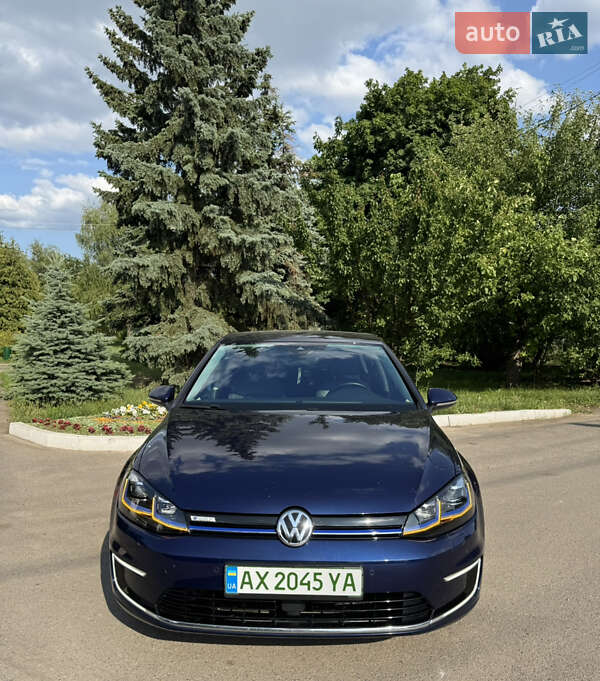Хэтчбек Volkswagen e-Golf 2018 в Чугуеве