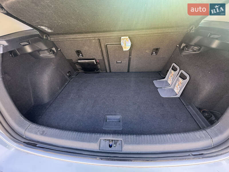 Хетчбек Volkswagen e-Golf 2014 в Хмельницькому