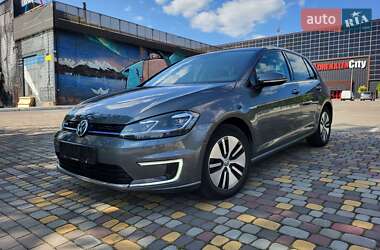 Хэтчбек Volkswagen e-Golf 2018 в Луцке