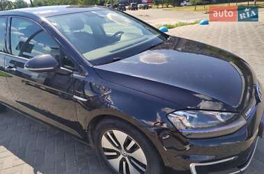 Хэтчбек Volkswagen e-Golf 2015 в Запорожье