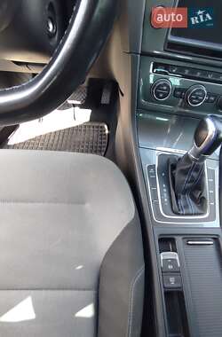 Хэтчбек Volkswagen e-Golf 2015 в Запорожье