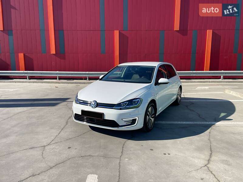 Volkswagen e-Golf 2020 Volkswagen e-Golf 2020