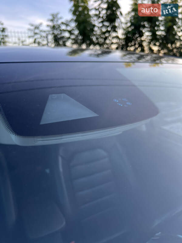 Хэтчбек Volkswagen e-Golf 2014 в Виннице