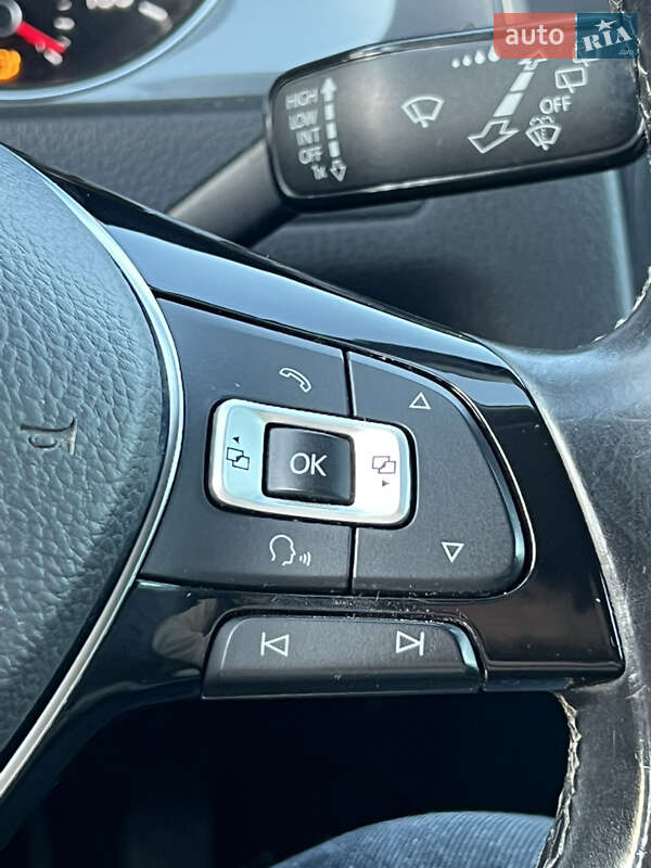 Хэтчбек Volkswagen e-Golf 2014 в Виннице