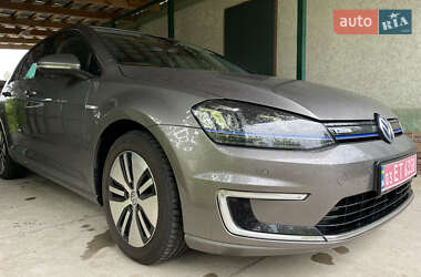 Хетчбек Volkswagen e-Golf 2015 в Кропивницькому