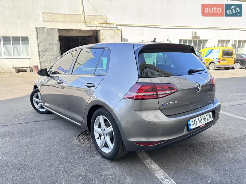 Volkswagen e-Golf 2015 VIN WVWZZZAUZGW901444 фото оголошення 7 з 59