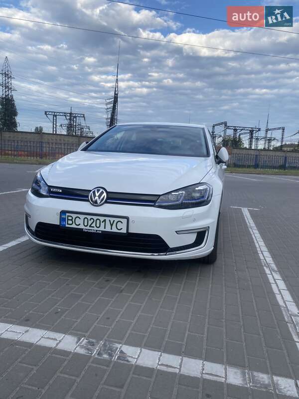 Хетчбек Volkswagen e-Golf 2018 в Львові