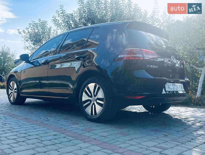 Хэтчбек Volkswagen e-Golf 2014 в Любомле фото 24 Хэтчбек Volkswagen e-Golf 2014 в Любомле