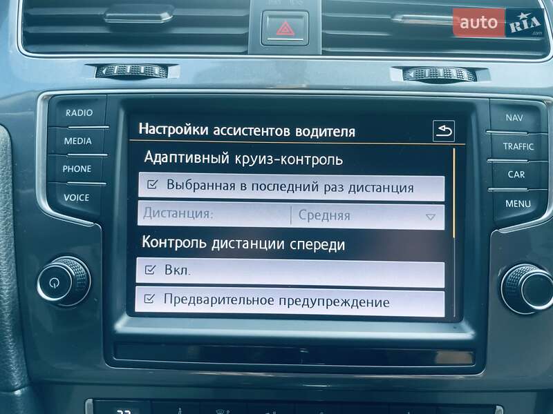 Хэтчбек Volkswagen e-Golf 2014 в Любомле фото 54 Хэтчбек Volkswagen e-Golf 2014 в Любомле