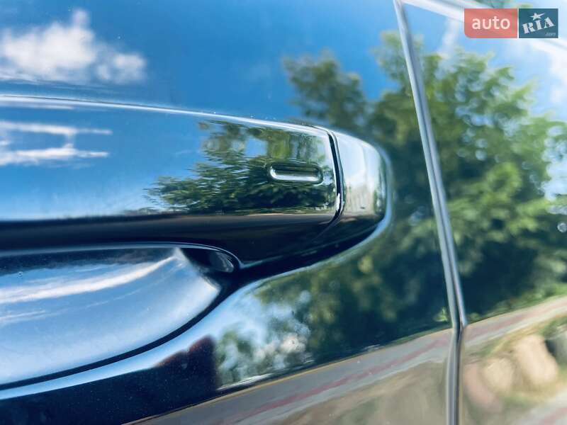 Хэтчбек Volkswagen e-Golf 2014 в Любомле фото 63 Хэтчбек Volkswagen e-Golf 2014 в Любомле