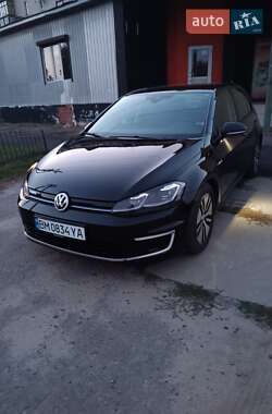 Хэтчбек Volkswagen e-Golf 2017 в Лохвице
