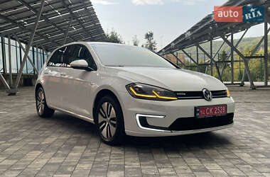 Хэтчбек Volkswagen e-Golf 2017 в Львове