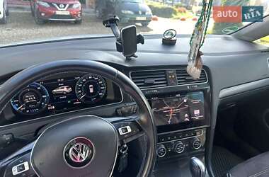 Хетчбек Volkswagen e-Golf 2020 в Старому Самборі