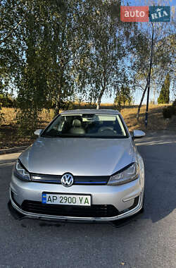 Хетчбек Volkswagen e-Golf 2014 в Запоріжжі