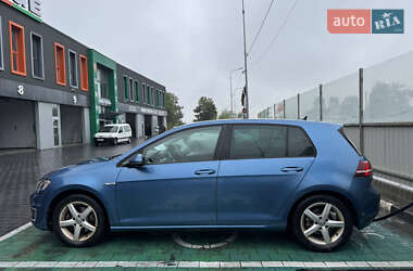 Хэтчбек Volkswagen e-Golf 2015 в 