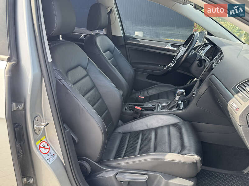 Хетчбек Volkswagen e-Golf 2019 в Самборі