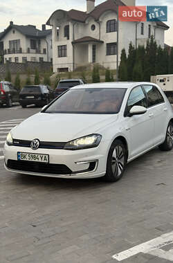 Хэтчбек Volkswagen e-Golf 2014 в Ровно