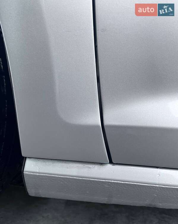 Хэтчбек Volkswagen e-Golf 2015 в Рогатине