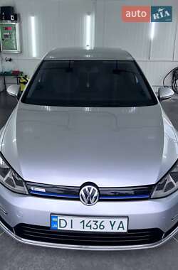 Хетчбек Volkswagen e-Golf 2015 в Львові