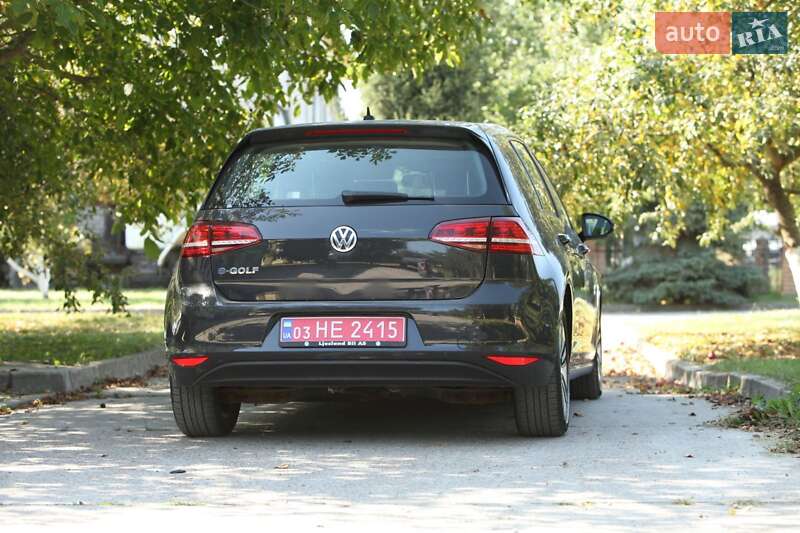 Хэтчбек Volkswagen e-Golf 2015 в Тернополе