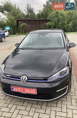 Хетчбек Volkswagen e-Golf 2017 в Золочеві