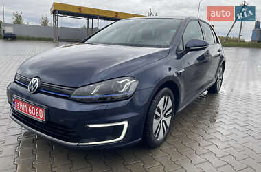 Хэтчбек Volkswagen e-Golf 2015 в Луцке
